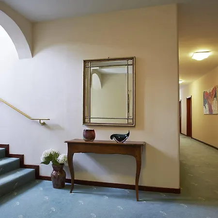 Juliane Hotel